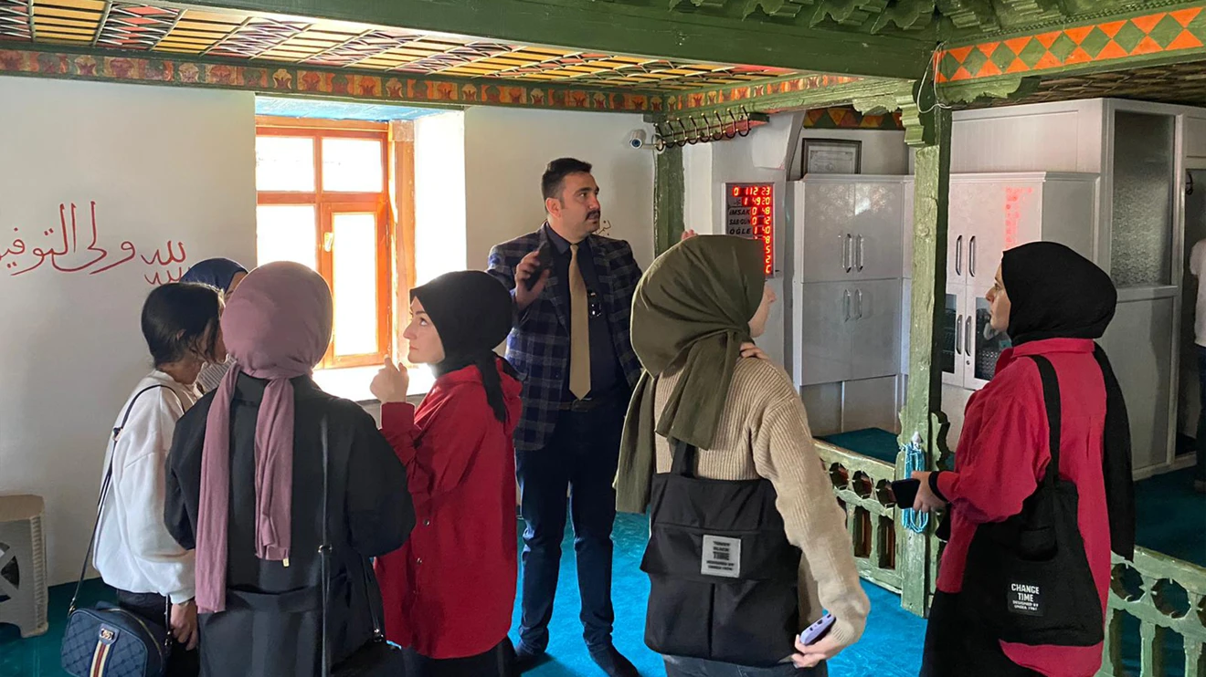 Selçuk Üniversitesi Bozkır MYO’da ‘Gençlikten Geleceğe’ etkinliği